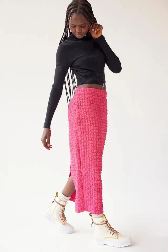 商品Urban Outfitters|UO Kimmy Bubble Knit Midi Skirt,价格¥76,第4张图片详细描述