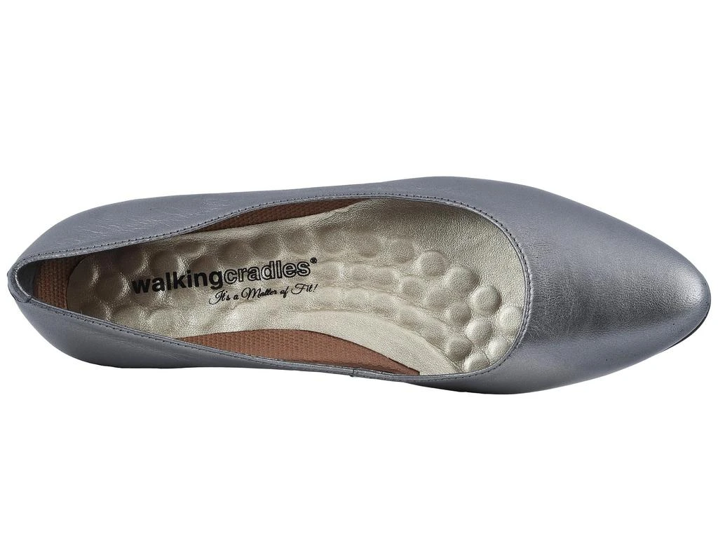 商品Walking Cradles|Heidi,价格¥285,第2张图片详细描述