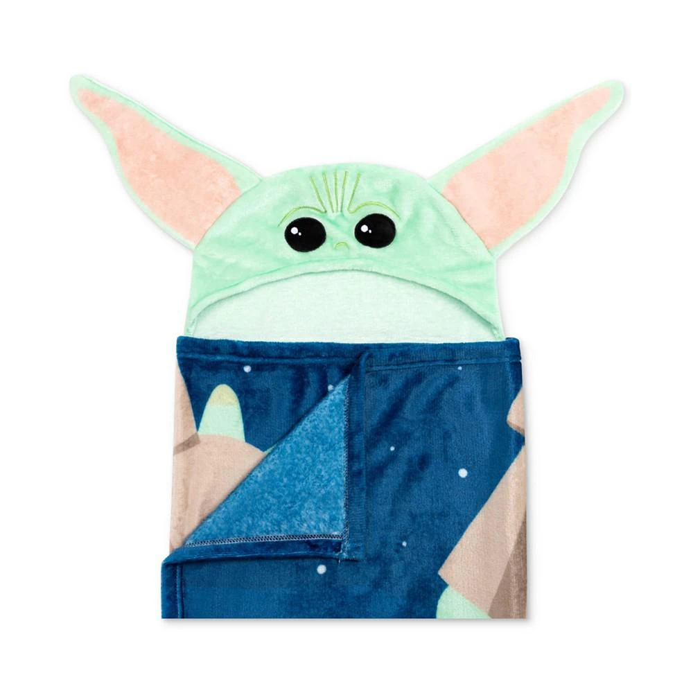 CLOSEOUT! Baby Yoda Hooded Throw 商品