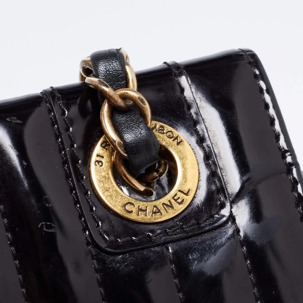 Chanel Black Vertical Quilted Patent Leather Large Boy Flap Shoulder Bag 商品
