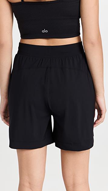 商品SWEATY BETTY|Explorer 短裤,价格¥552,第4张图片详细描述