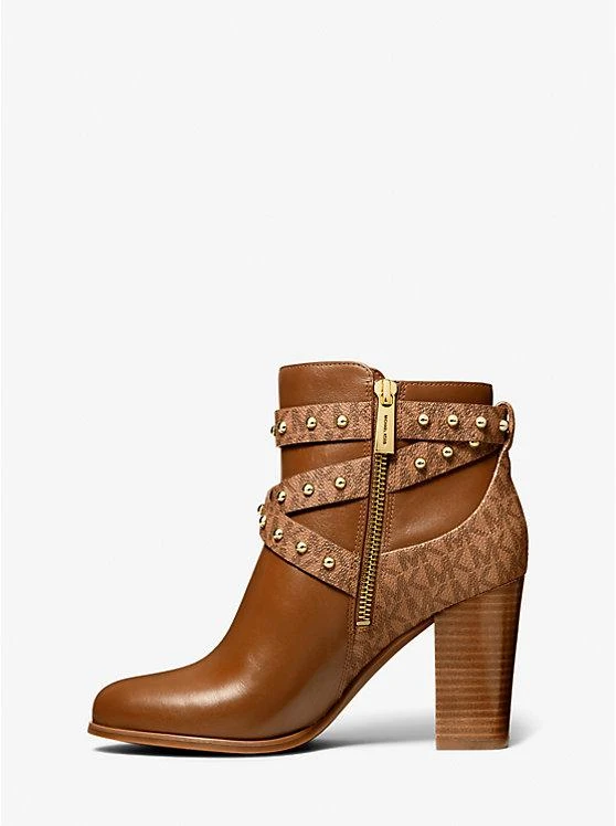 商品Michael Kors|Kincaid Faux Leather and Studded Logo Ankle Boot,价格¥879,第3张图片详细描述