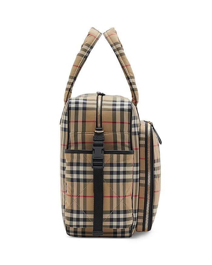 商品Burberry|Quilted Nylon Baby Changing Bag,价格¥10373,第2张图片详细描述