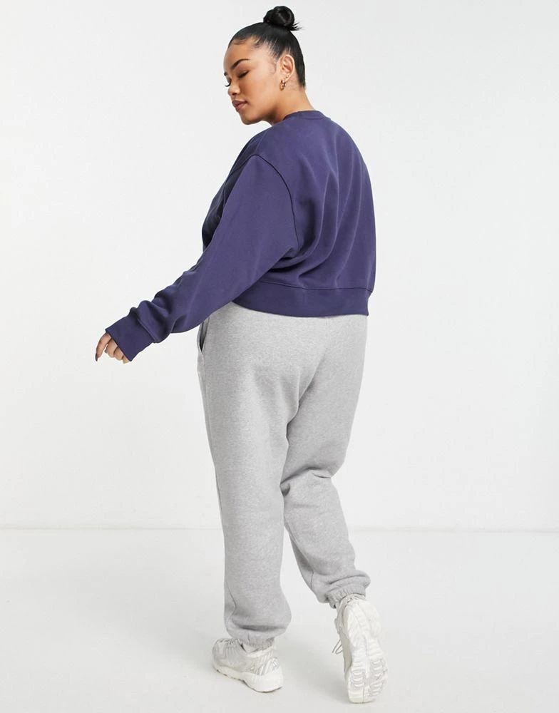 商品Adidas|adidas Originals Plus essential sweat with central logo in navy,价格¥216,第2张图片详细描述
