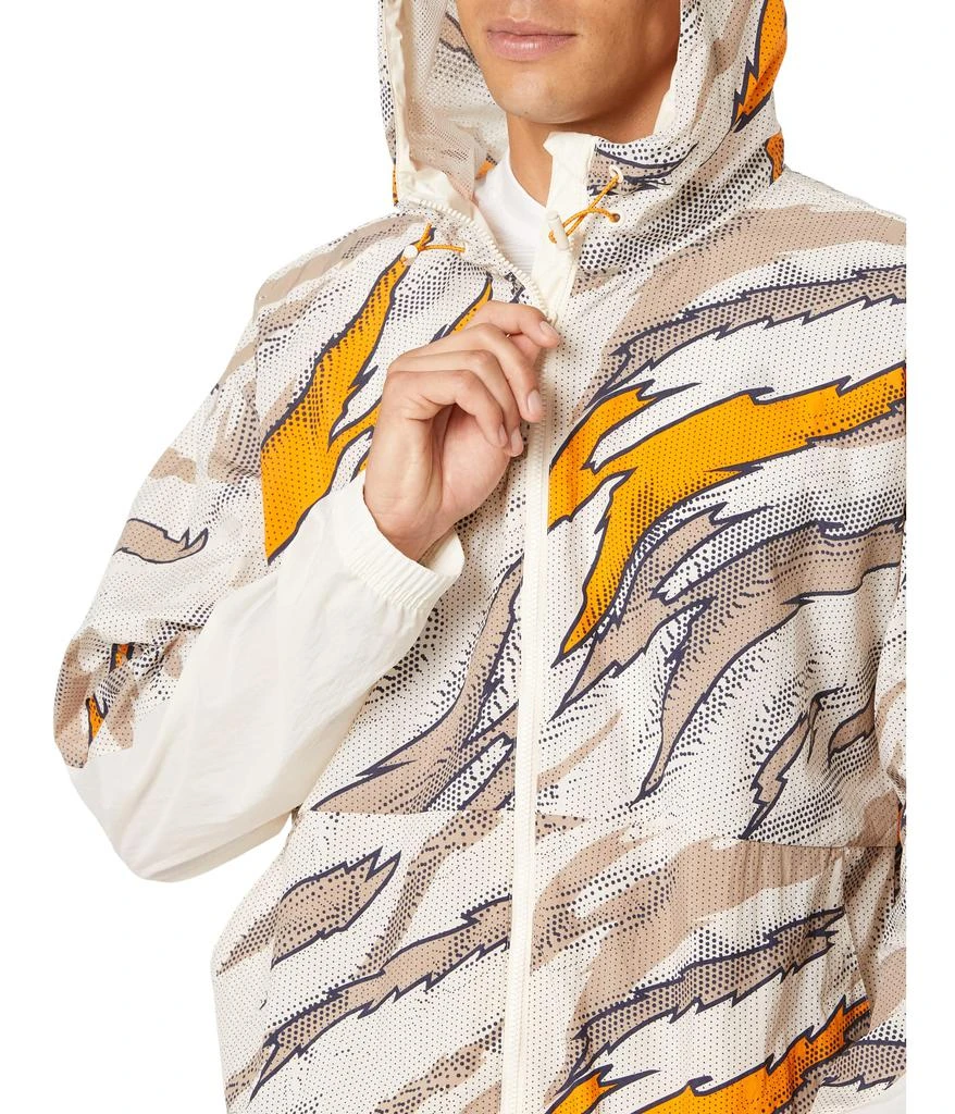 商品Adidas|Trvl Tiger Camo Windbreaker,价格¥377,第3张图片详细描述