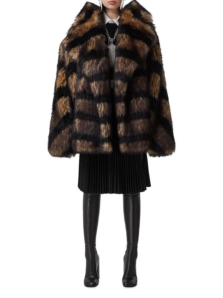 商品Burberry|Striped Faux Fur Coat,价格¥36618,第2张图片详细描述