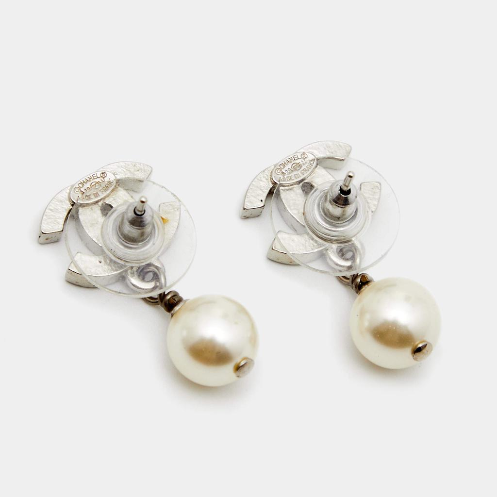 Chanel Silver Tone Quilt Patterned CC Pearl Drop Earrings商品第3张图片规格展示