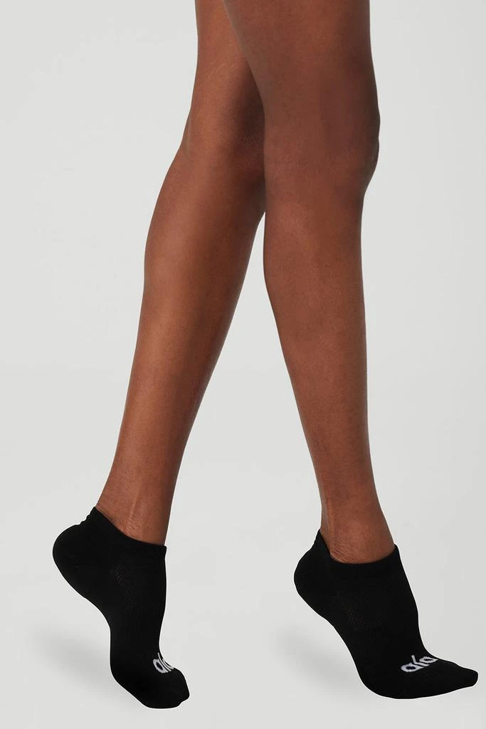 商品Alo|Women's Everyday Sock - Black/White,价格¥120,第3张图片详细描述