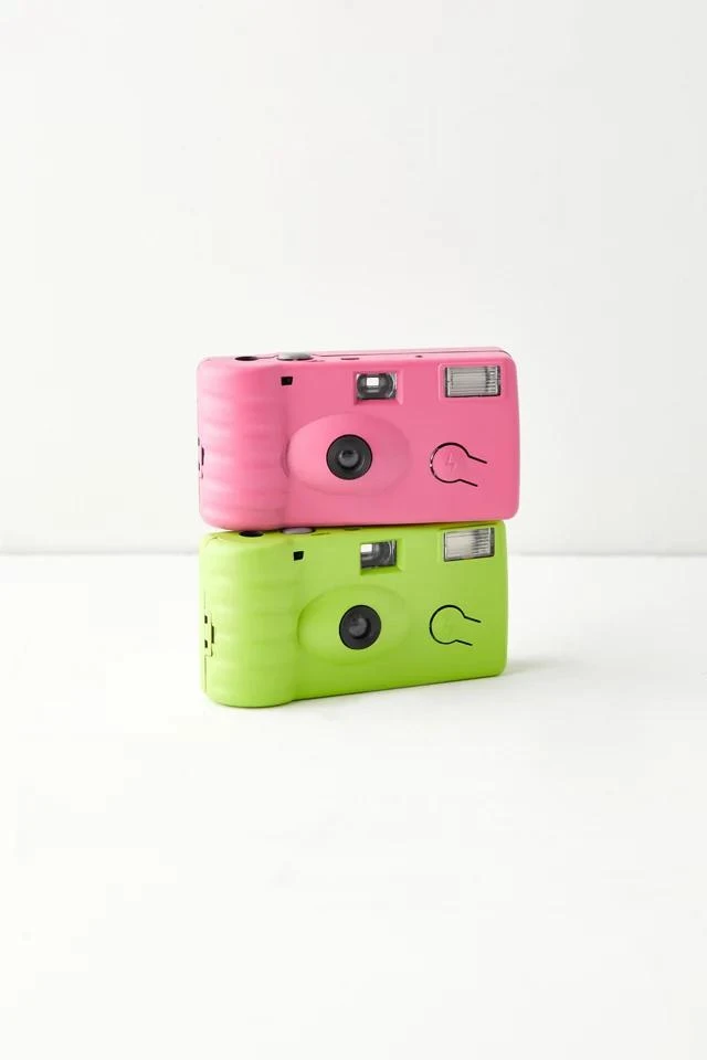 商品Urban Outfitters|Matte Disposable Camera,价格¥114,第4张图片详细描述