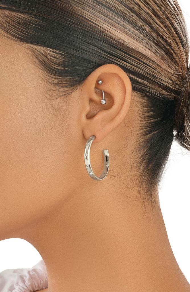商品Sterling Forever|Everlee CZ Hoop Earrings,价格¥183,第6张图片详细描述