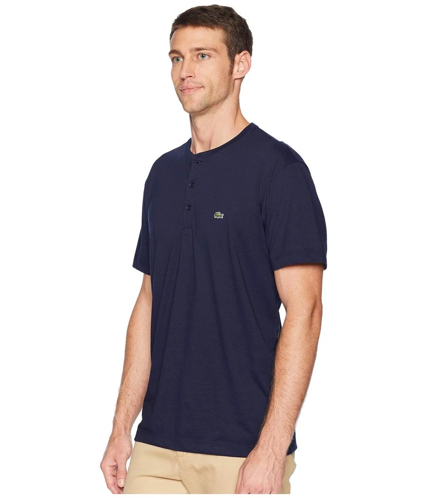 商品Lacoste|Pima Henley 常规版短袖,价格¥446,第2张图片详细描述