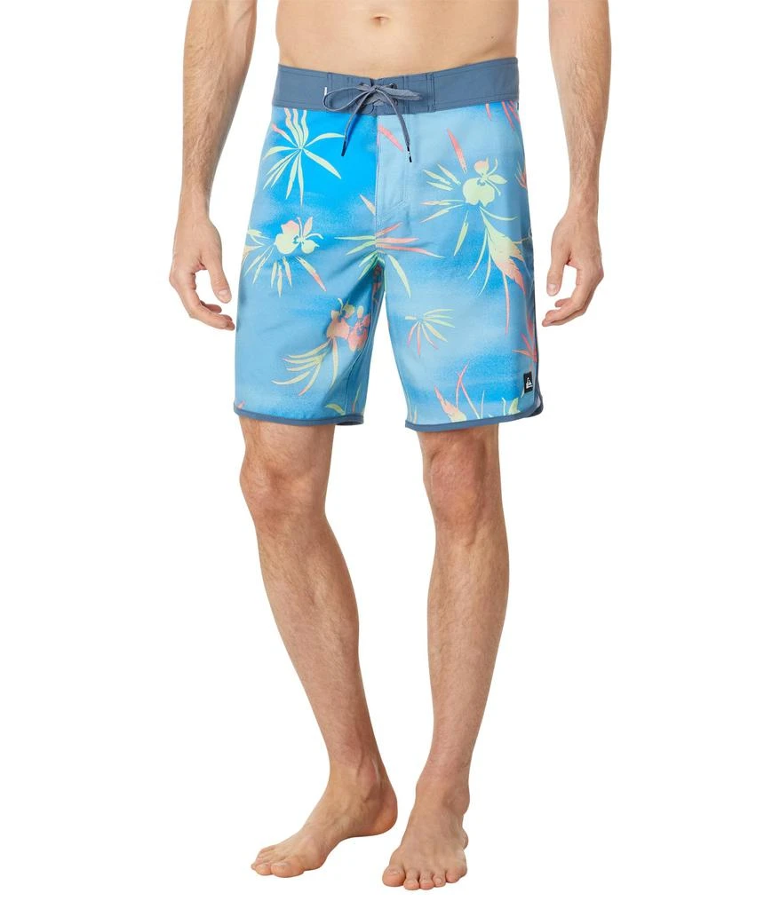 商品Quiksilver|Surfsilk Scallop 19" Boardshorts,价格¥220,第1张图片