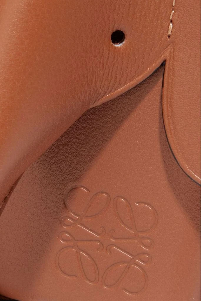 商品Loewe|Appliquéd leather phone case,价格¥1098,第3张图片详细描述