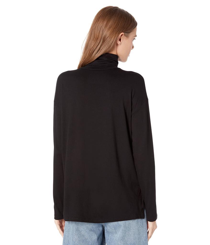 商品MAJESTIC FILATURES|Soft Touch Long Sleeve Semi Relaxed Turtleneck,价格¥1177,第4张图片详细描述