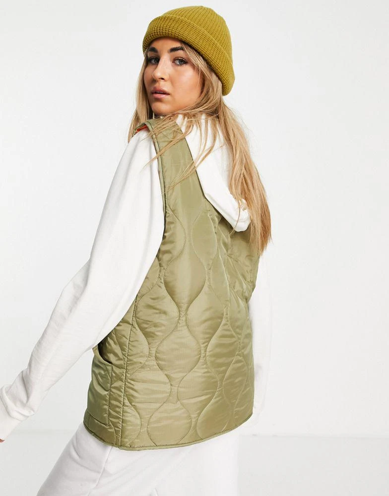 商品Topshop|Topshop quilted bomber gilet with contrast lining in khaki,价格¥174,第3张图片详细描述