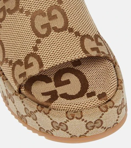 商品Gucci|GG Maxi canvas platform slides,价格¥5928,第5张图片详细描述