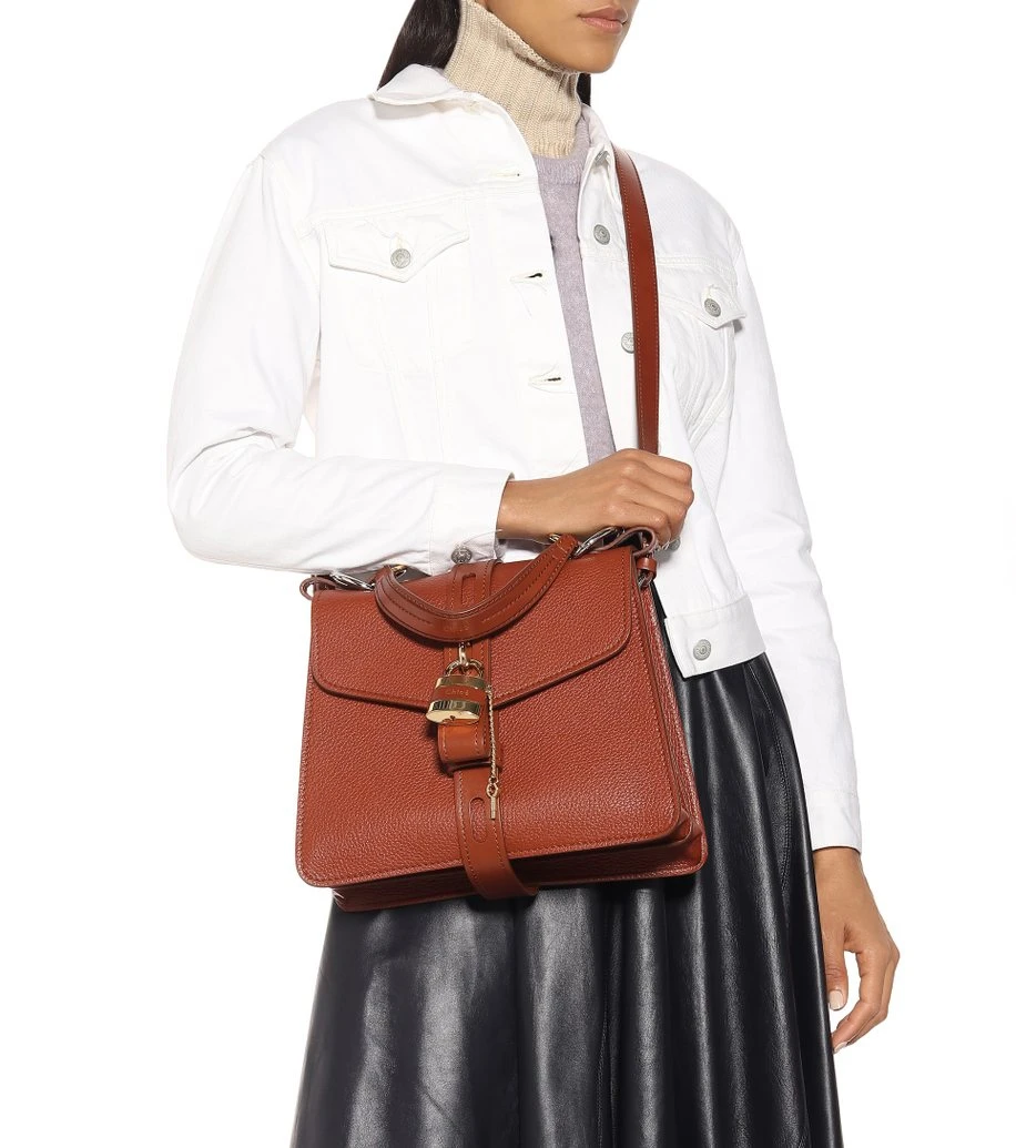 Chloe' 蔻依 棕色皮革挎包 C19AS188-B57-27S 商品