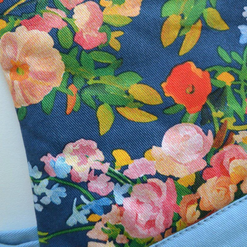 商品Paint & Petals|Galaxy Blue Oven Mitt,价格¥150,第2张图片详细描述