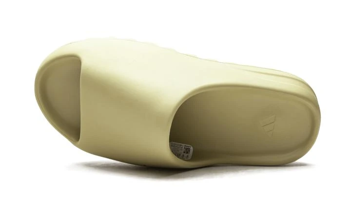 Adidas Yeezy Slide 商品