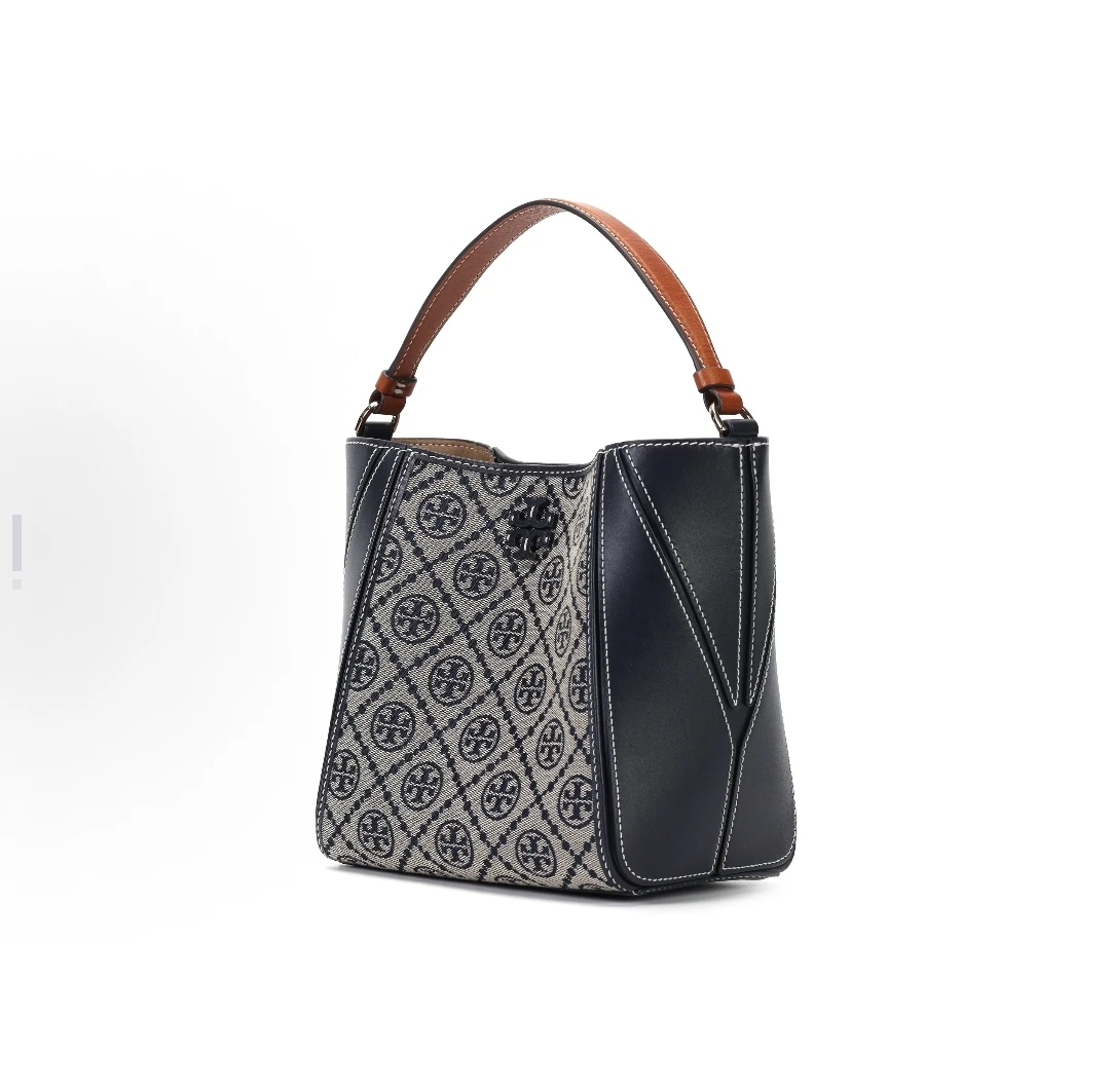 商品[国内直发] Tory Burch|TORY BURCH McGraw 徽标Logo磁性按扣 荔枝纹皮革 水桶包单肩斜挎手提包 小号,价格¥3532,第4张图片详细描述