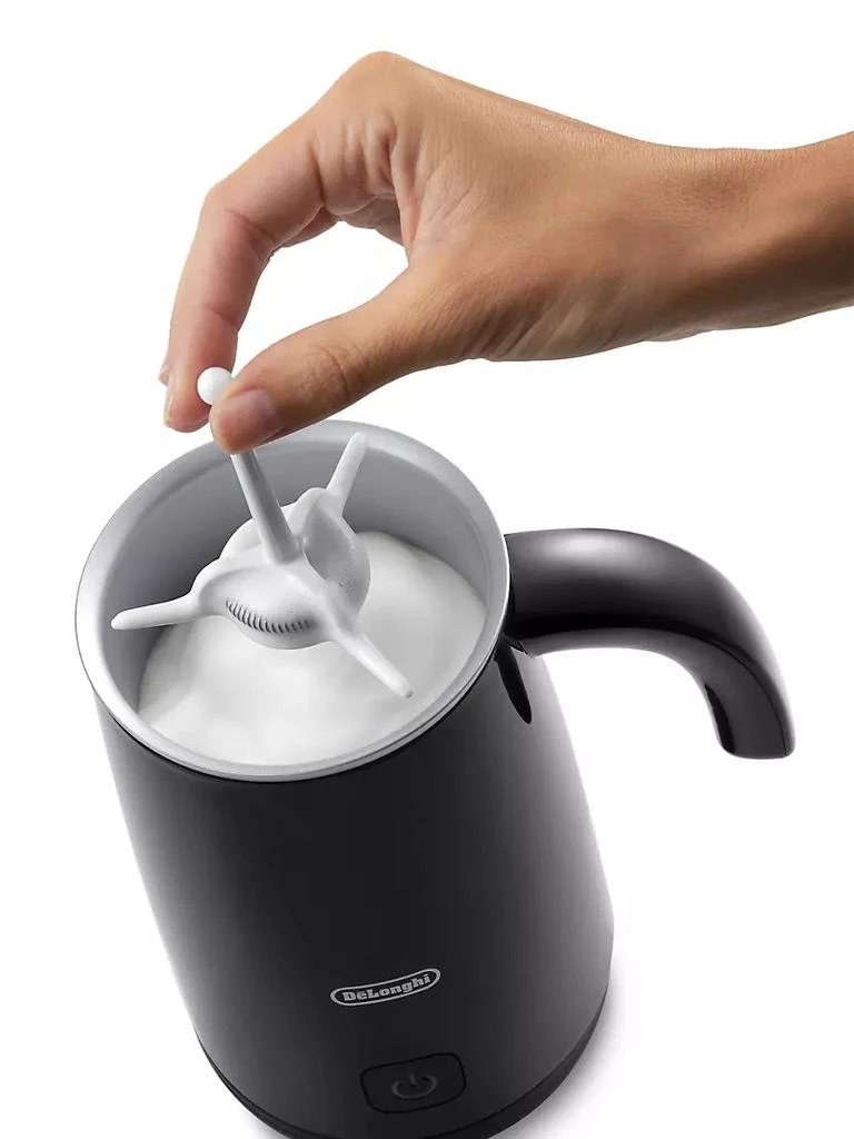 商品De'Longhi|Electric Milk Frother - EMF2BK,价格¥823,第2张图片详细描述