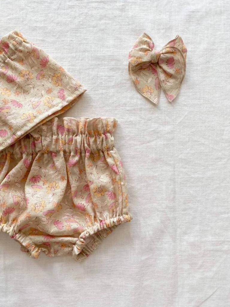 商品evelina apparel|Evelina Apparel - Baby Girls' Floral Linen Baby Bloomers,价格¥339,第2张图片详细描述