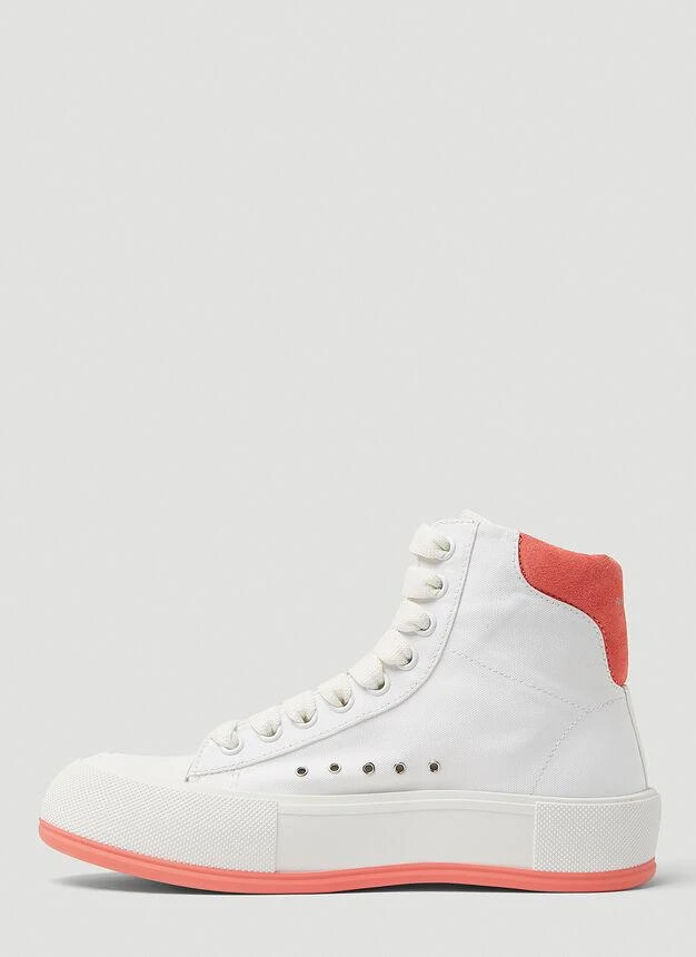 商品Alexander McQueen|Deck Plimsoll High-Top Sneakers in White,价格¥1530,第3张图片详细描述