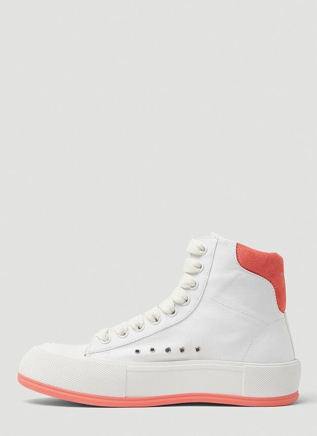 商品Alexander McQueen|Deck Plimsoll High-Top Sneakers in White,价格¥2122,第5张图片详细描述