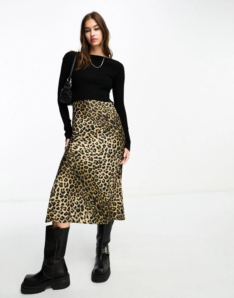 商品ALL SAINTS|AllSaints Hera 2-in-1 leopard midi slip dress and jumper in black,价格¥1402,第4张图片详细描述