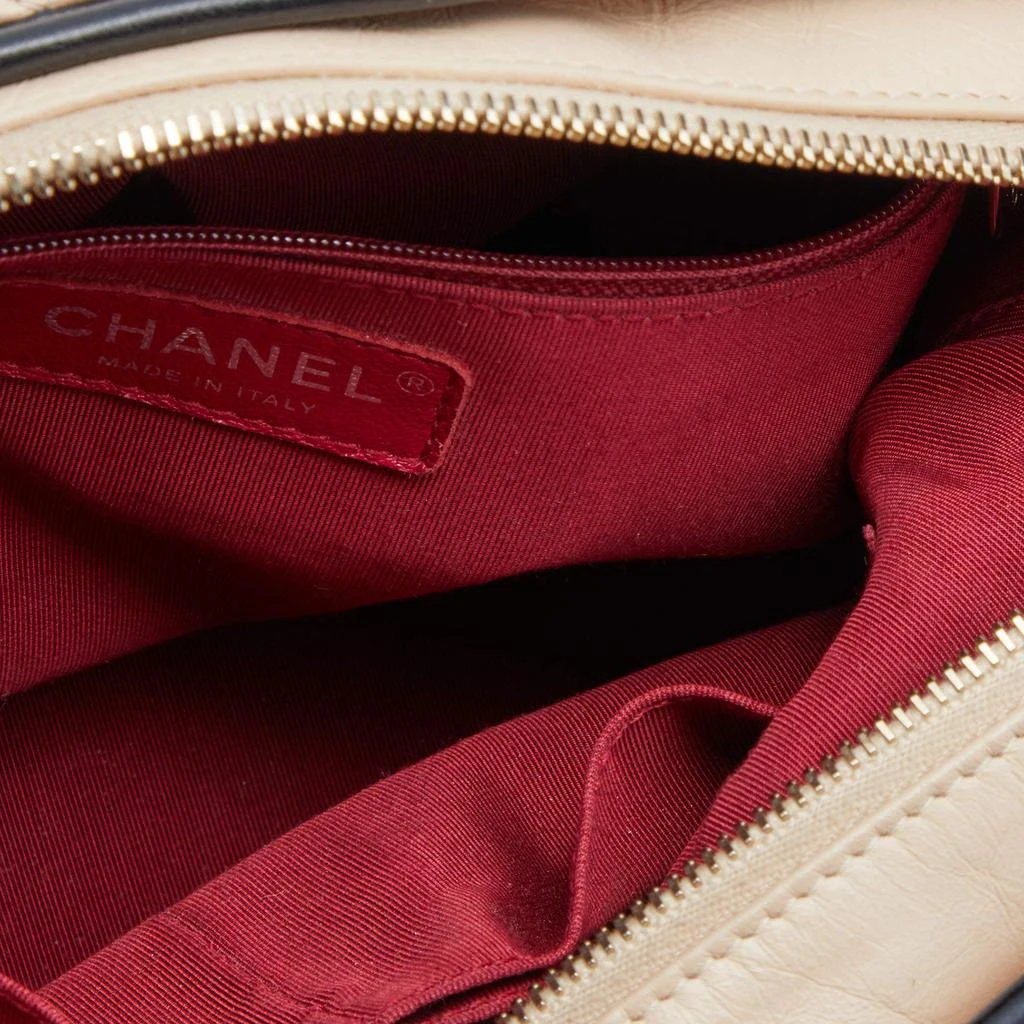 Chanel Beige/Black Quilted Aged Leather Medium Gabrielle Bag  商品