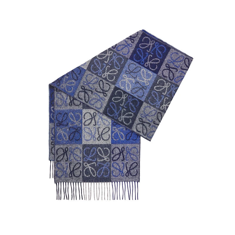 商品Loewe|罗意威 23年早春 女士蓝色羊毛和羊绒混纺老花图案围巾F810487X17-5100,价格¥3071,第4张图片详细描述