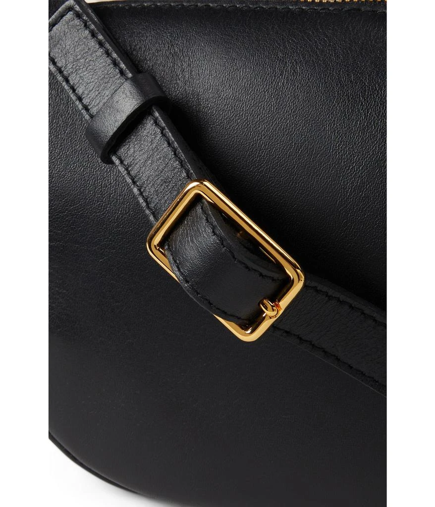 商品Madewell|The Sling Crossbody Bag in Leather,价格¥956,第4张图片详细描述