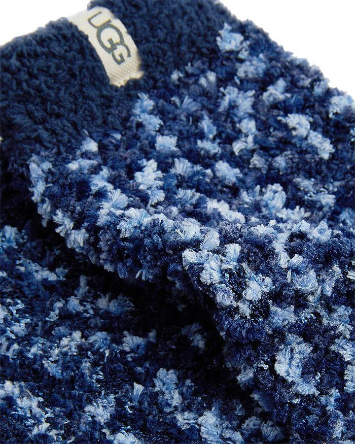 商品UGG|Australia Cozy Chenille Socks,价格¥148,第2张图片详细描述