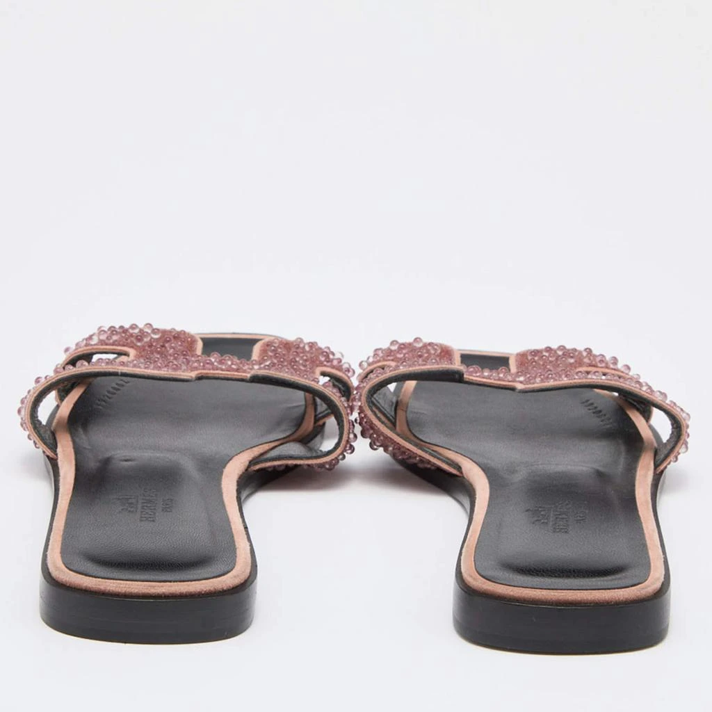 商品[二手商品] Hermes|Hermes Pink Beads Embellished Leather Oran Flat Slides Size 35.5,价格¥4346,第5张图片详细描述