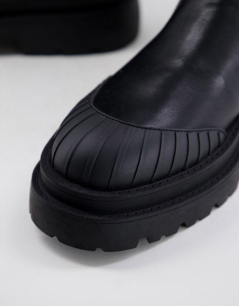 商品ASOS|ASOS DESIGN calf length chelsea boot in black faux leather with matte finish,价格¥359,第5张图片详细描述