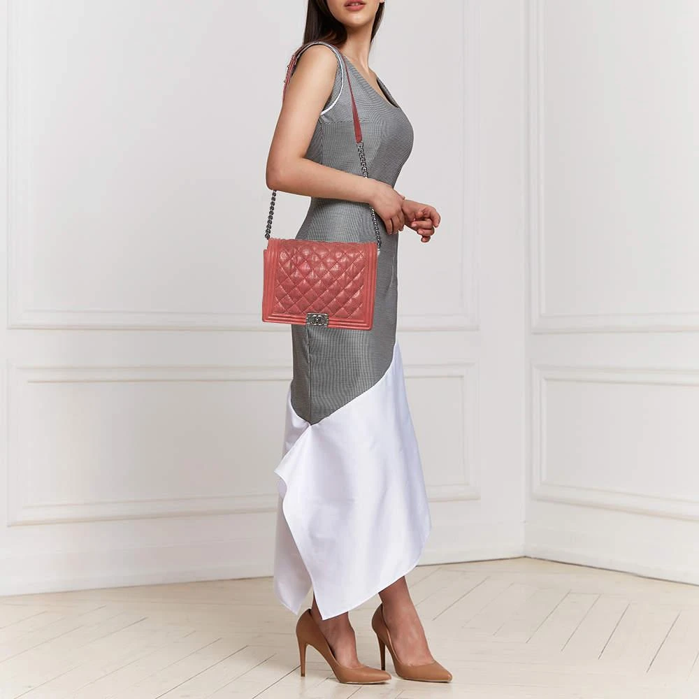 商品[二手商品] Chanel|Chanel Burnt Red Quilted Suede Large Boy Flap Bag,价格¥18853,第2张图片详细描述