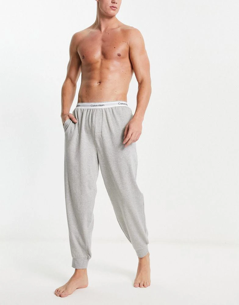 商品Calvin Klein|Calvin Klein lounge jogger in grey with logo waistband,价格¥605,第4张图片详细描述