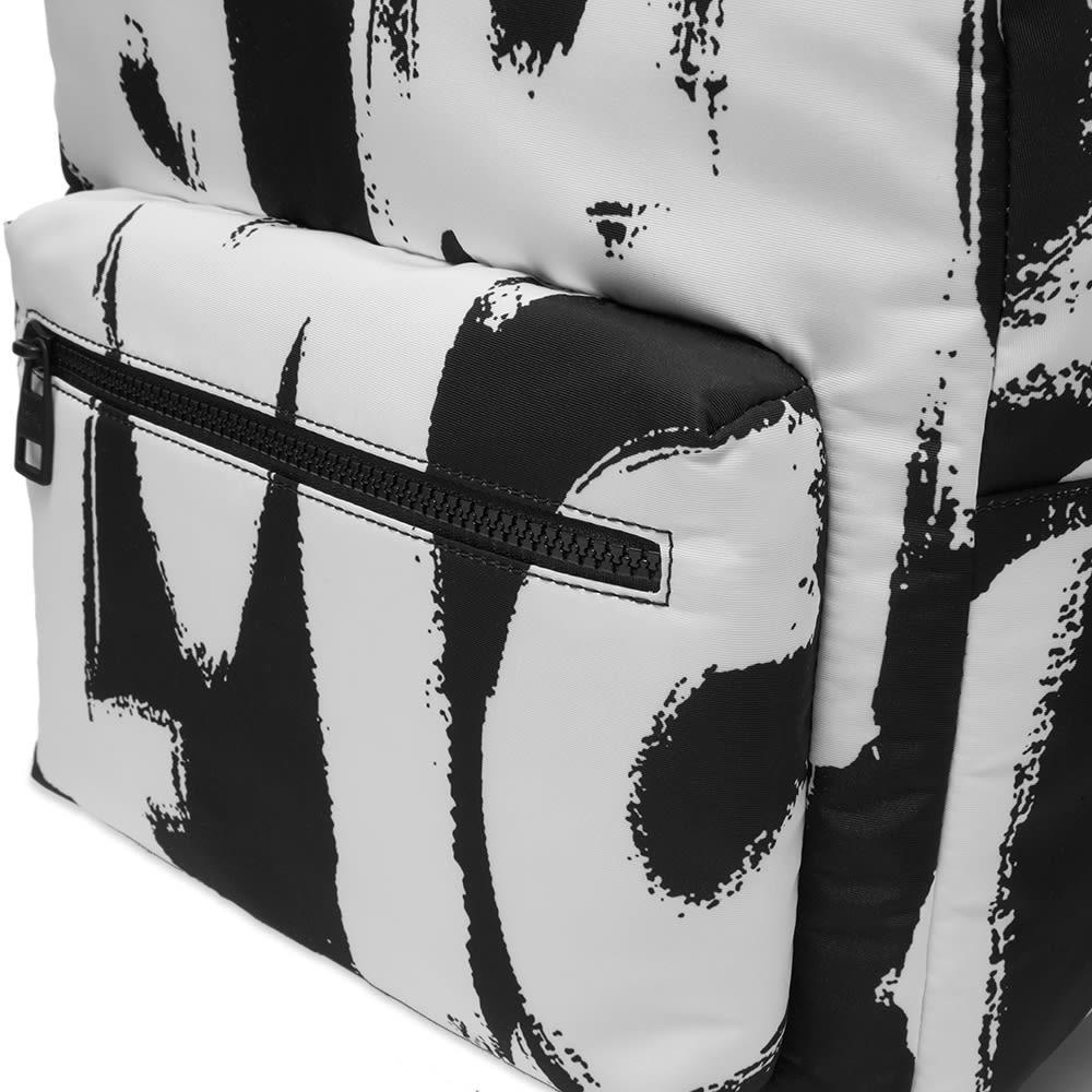 商品Alexander McQueen|Alexander McQueen All Over Graffiti Logo Backpack,价格¥8194,第5张图片详细描述
