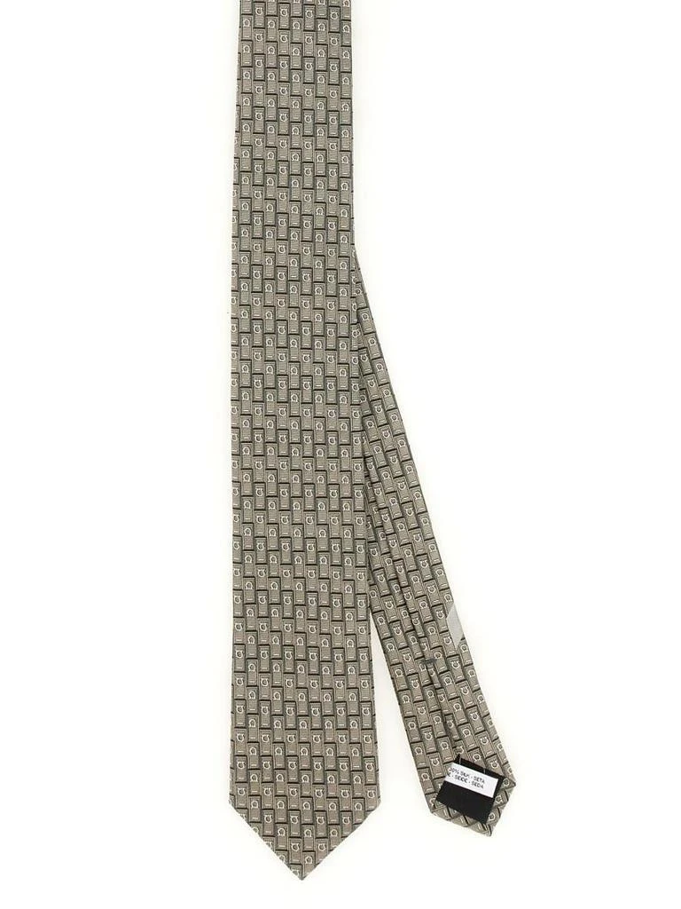 商品Salvatore Ferragamo|Salvatore Ferragamo TIES in Beige,价格¥1258,第2张图片详细描述