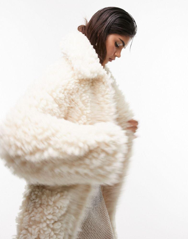 Topshop chunky borg coat in cream商品第3张图片规格展示