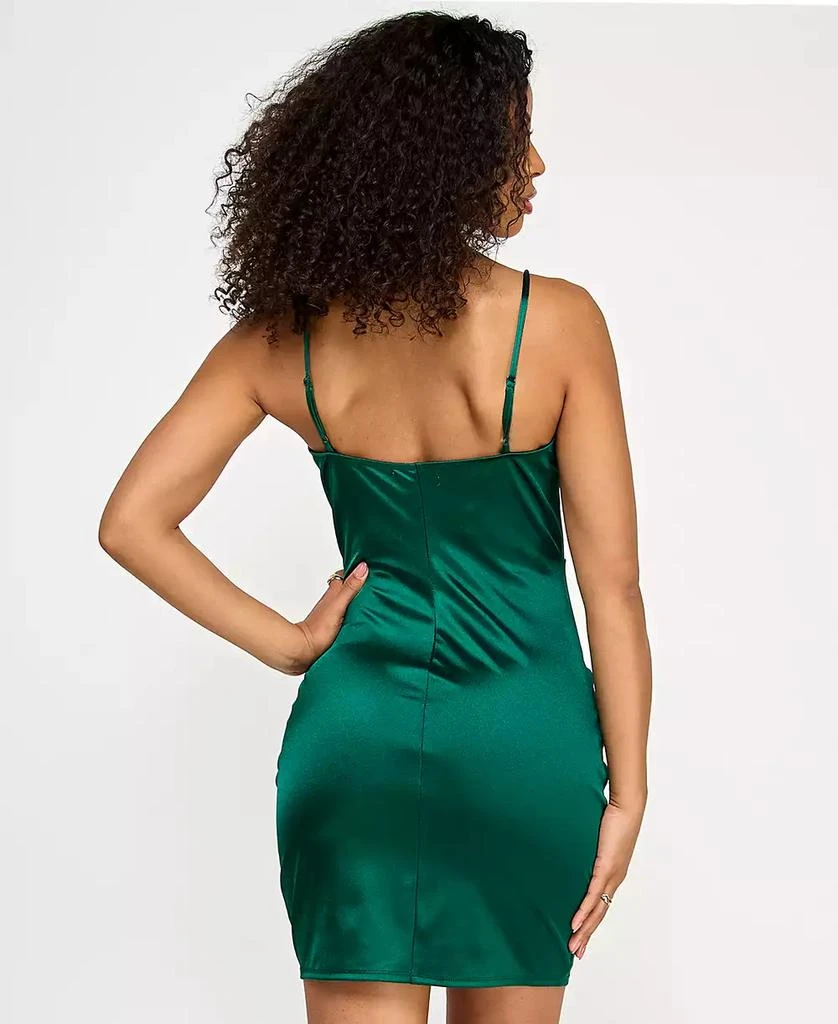 商品Emerald Sundae|Juniors' Ruched Asymmetric Bodycon Dress,价格¥305,第2张图片详细描述