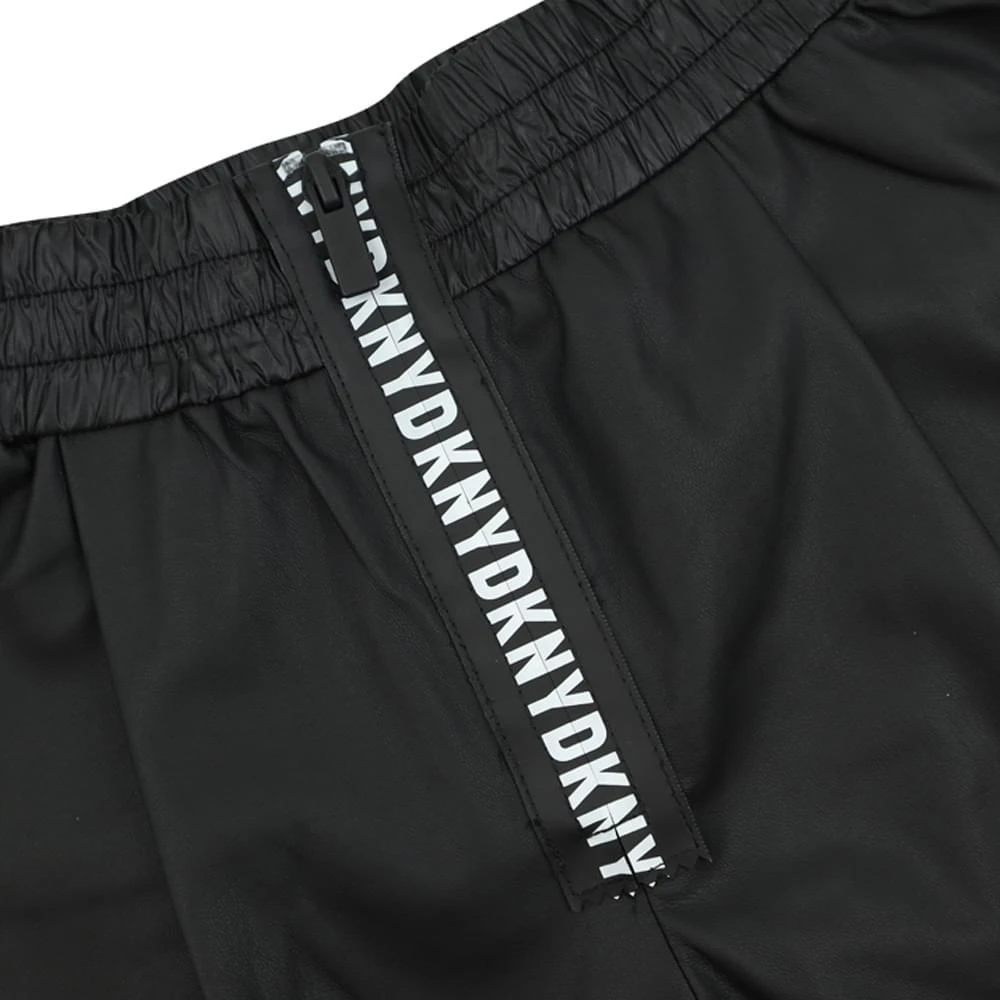 商品DKNY|Black Faux Leather Shorts,价格¥271,第2张图片详细描述