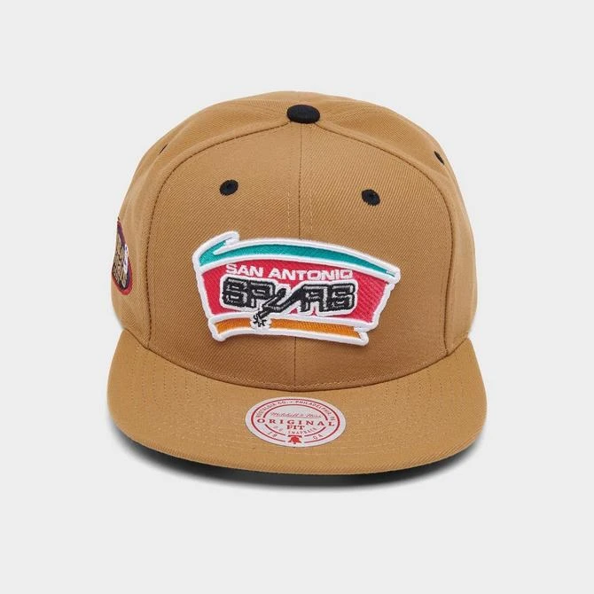 商品Mitchell and Ness|Mitchell & Ness San Antonio Spurs NBA Wheat Hardwood Classics Snapback Hat,价格¥112,第3张图片详细描述