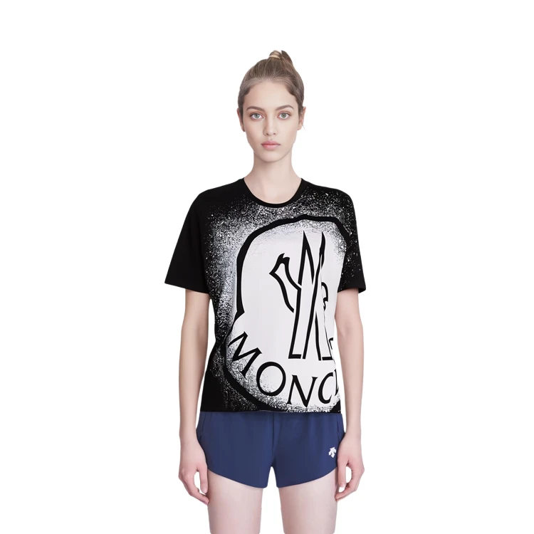 商品[国内直发] Moncler|盟可睐 SS21 渐变色徽标圆领短袖T恤 女款 黑色,价格¥1454,第4张图片详细描述