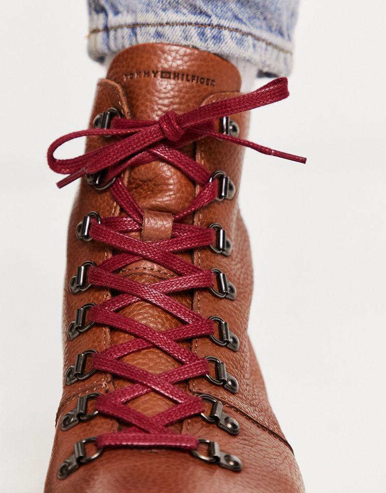 商品Tommy Hilfiger|Tommy Hilfiger lace up boots in brown,价格¥1452,第4张图片详细描述