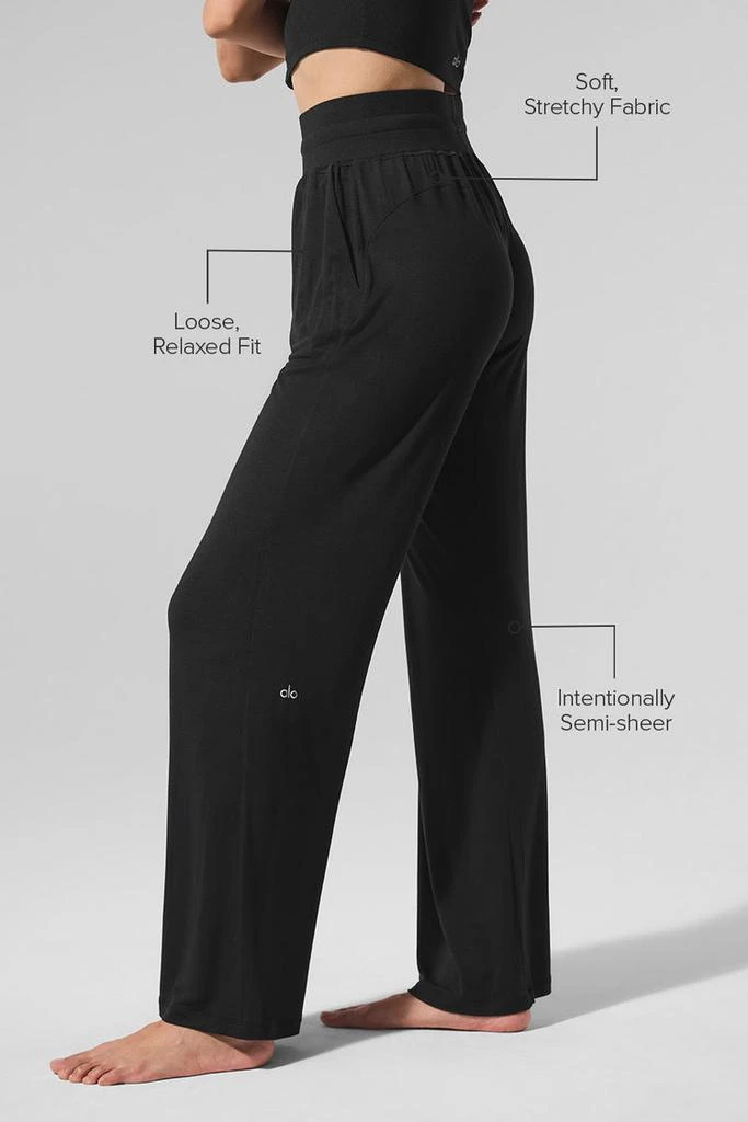 商品Alo|Semi-Sheer Delicate Lounge Flare Pant - Black,价格¥976,第2张图片详细描述