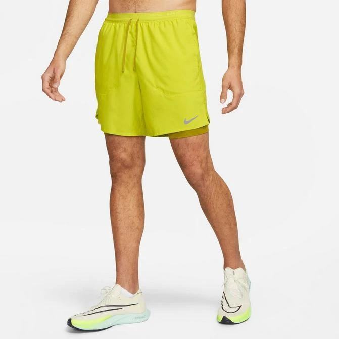 商品NIKE|Men's Nike Dri-FIT Stride 2-in-1 7" Running Shorts,价格¥476,第1张图片