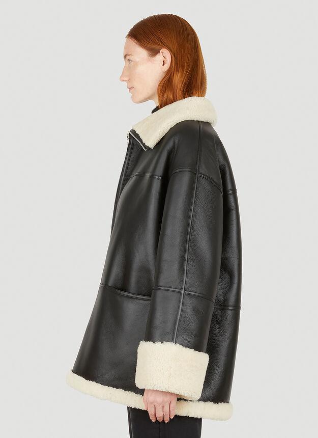 商品Totême|Signature Shearling Jacket in Black,价格¥16167,第5张图片详细描述