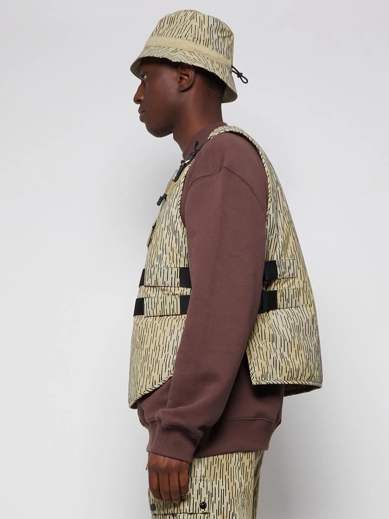 商品Stone Island|Camouflage Print Vest Natural Beige,价格¥2166,第4张图片详细描述