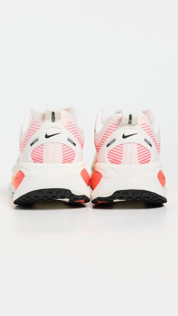 商品NIKE|W Nike Vomero 18 Sneakers,价格¥1119,第3张图片详细描述